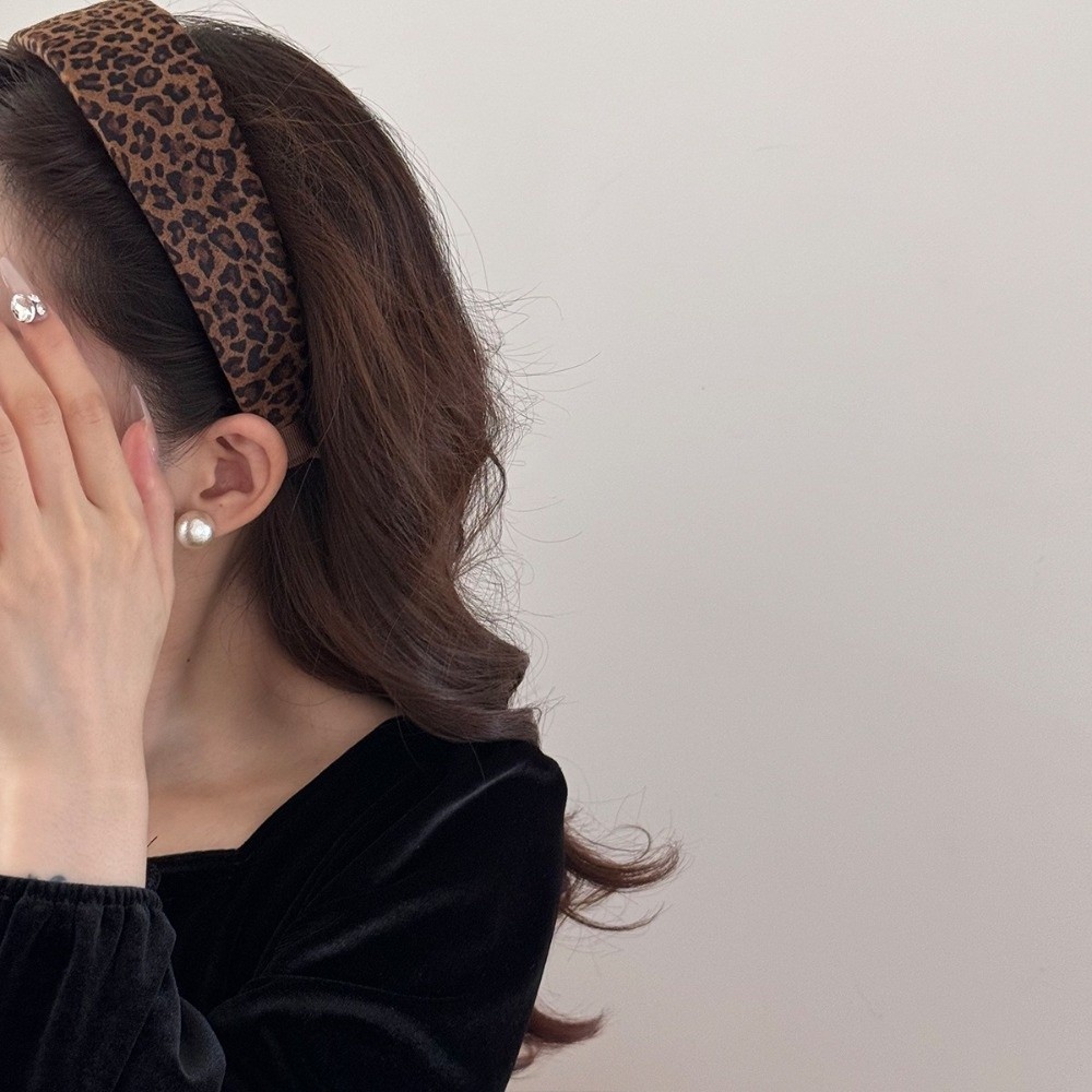 Women'S Fashion Show - Gepolstertes Design, Samt-Stirnband, Samt-Textur, Leopardenmuster, modische
