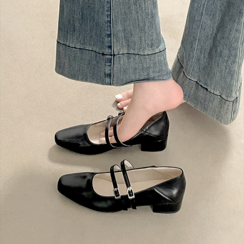 Silberne Mary-Jane-Schuhe für  – Women Fashion Heels Bewertung und Preis